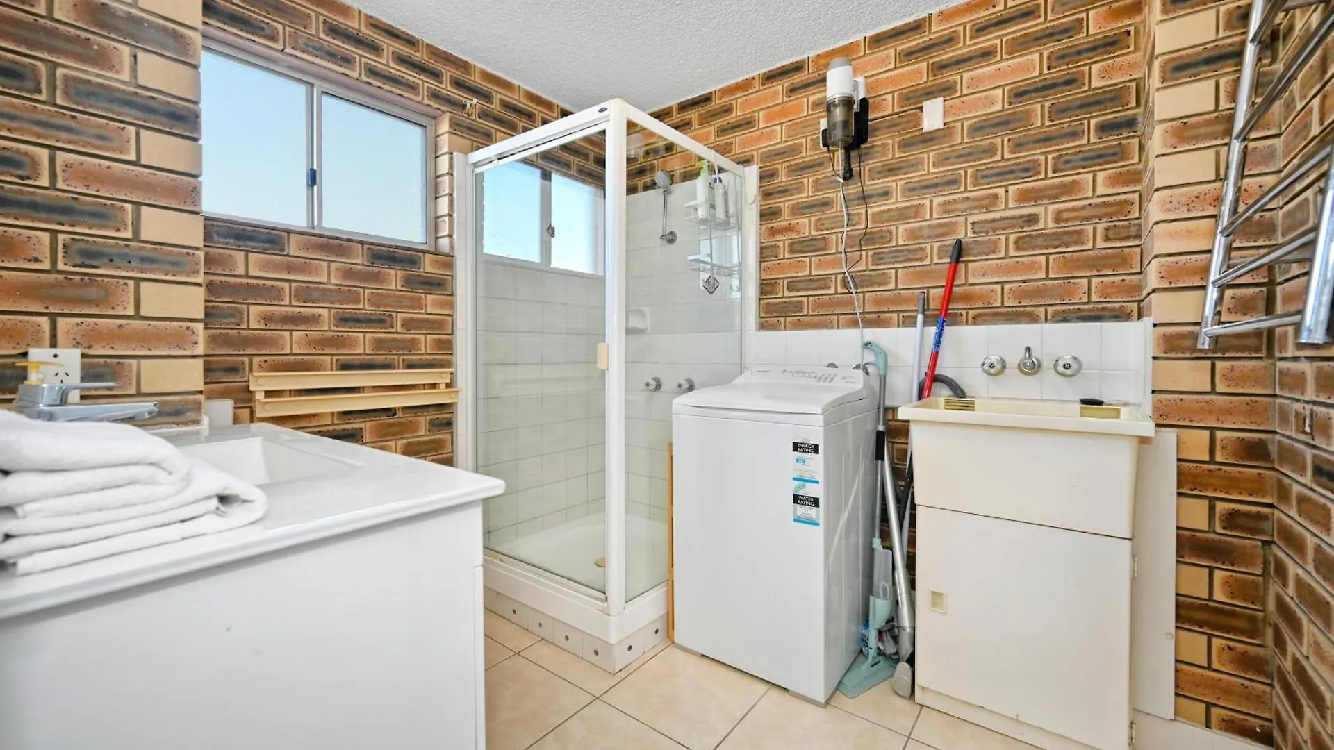 Apartment Location Is Everything - Shops, Beaches, Views Zg3 Caloundra Australia