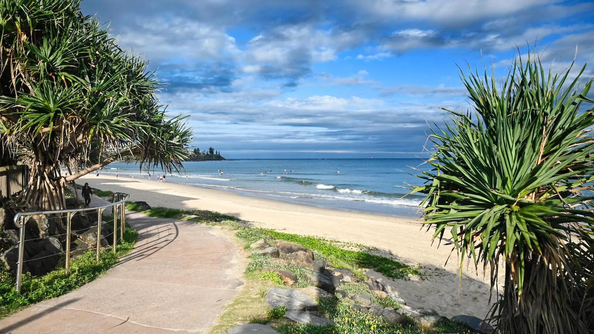 Location Is Everything - Shops, Beaches, Views Zg3 Caloundra
